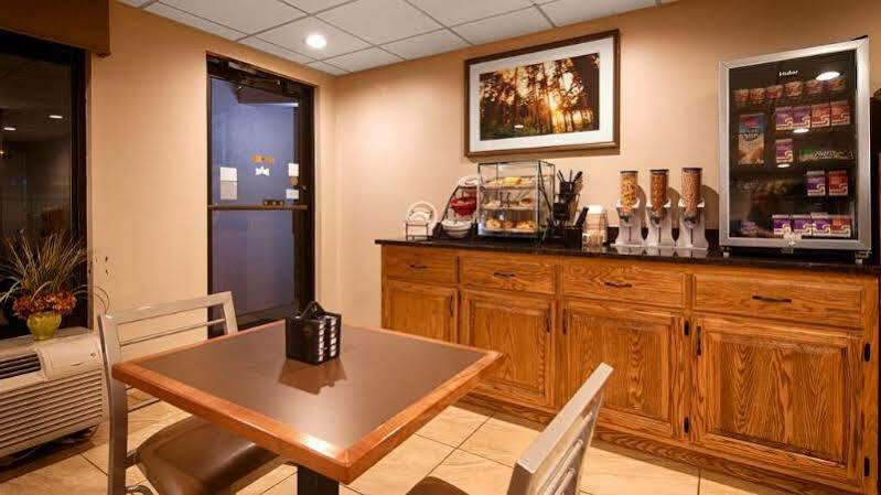 Best Western Of Murphy Bagian luar foto