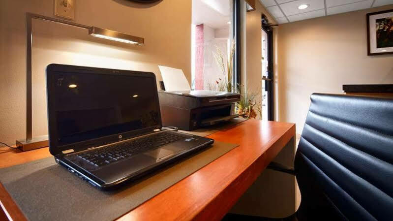 Best Western Of Murphy Bagian luar foto